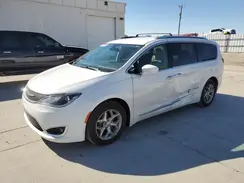 2C4RC1EG2HR577768 2017 CHRYSLER PACIFICA