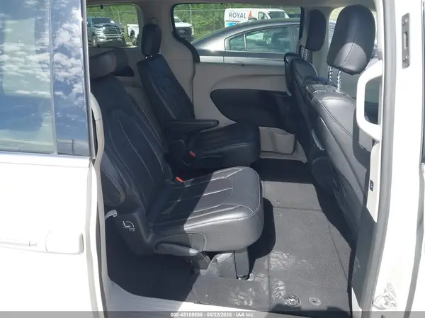 2C4RC1EG2HR578225 2017 CHRYSLER PACIFICA - Image 8