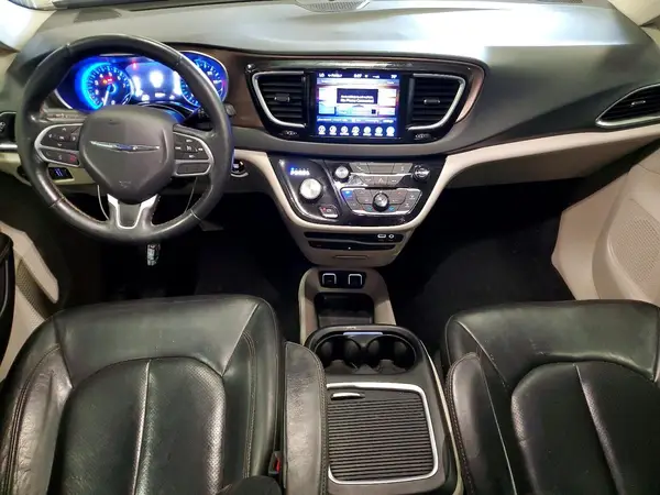2C4RC1EG2HR599706 2017 CHRYSLER PACIFICA - Image 8