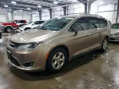 2C4RC1EG2HR628377 2017 CHRYSLER PACIFICA