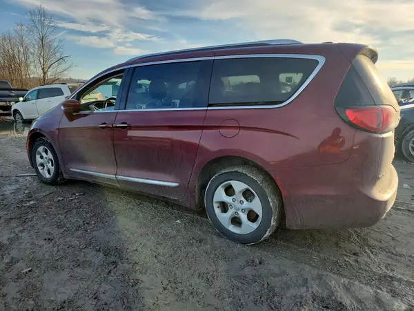 2C4RC1EG2HR637838 2017 CHRYSLER PACIFICA - Image 2