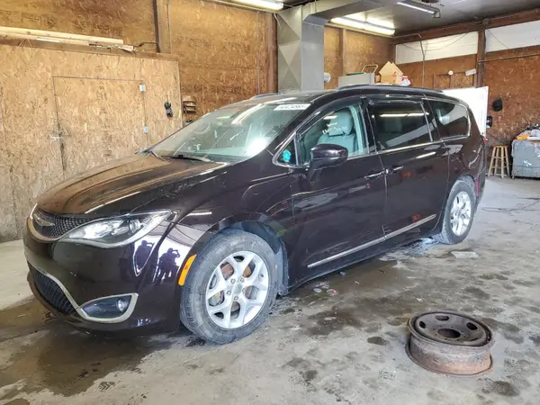 2C4RC1EG2HR637936 2017 CHRYSLER PACIFICA - Image 1
