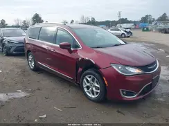 2C4RC1EG2HR661041 2017 CHRYSLER PACIFICA