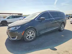 2C4RC1EG2HR669513 2017 CHRYSLER PACIFICA