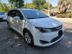 2C4RC1EG2HR677076 2017 CHRYSLER PACIFICA