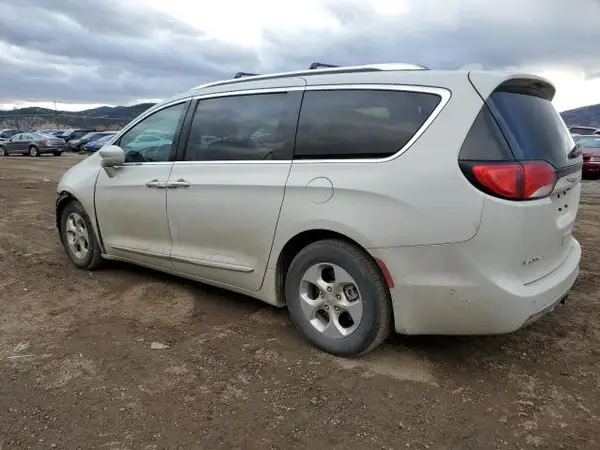 2C4RC1EG2HR704874 2017 CHRYSLER PACIFICA - Image 2