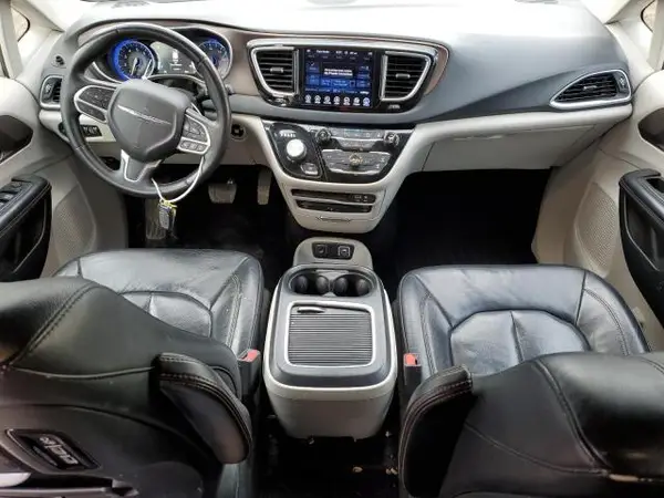 2C4RC1EG2HR704874 2017 CHRYSLER PACIFICA - Image 8