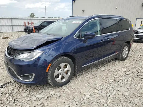 2C4RC1EG2HR727605 2017 CHRYSLER PACIFICA - Image 1