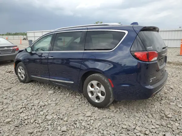 2C4RC1EG2HR727605 2017 CHRYSLER PACIFICA - Image 2