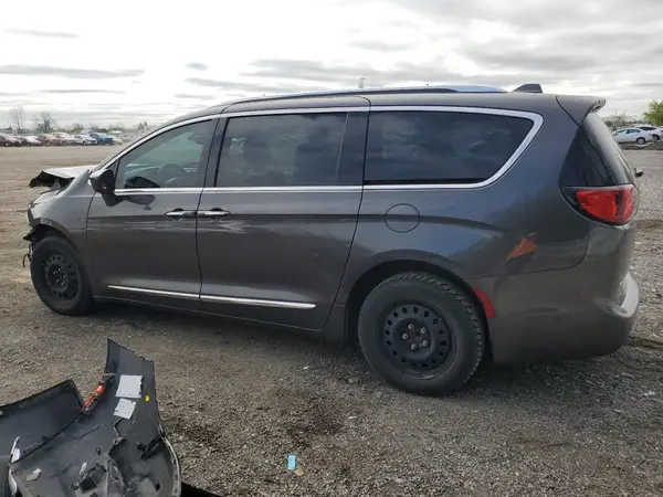 2C4RC1EG2HR743982 2017 CHRYSLER PACIFICA - Image 2