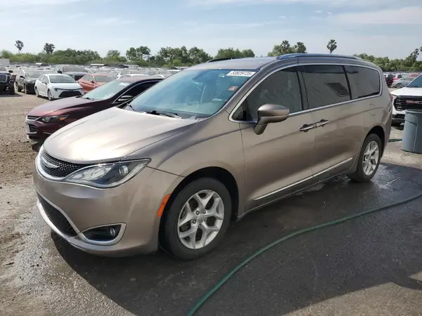 2C4RC1EG2HR757638 2017 CHRYSLER PACIFICA - Image 1