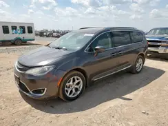 2C4RC1EG2HR765349 2017 CHRYSLER PACIFICA