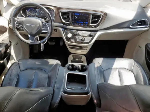 2C4RC1EG2HR765349 2017 CHRYSLER PACIFICA - Image 8