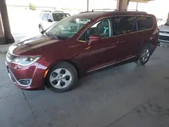 2C4RC1EG2HR788601 2017 CHRYSLER PACIFICA