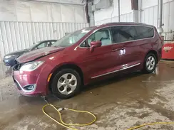 2C4RC1EG2HR811827 2017 CHRYSLER PACIFICA