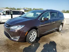 2C4RC1EG2HR832192 2017 CHRYSLER PACIFICA