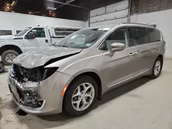 2C4RC1EG2HR832872 2017 CHRYSLER PACIFICA