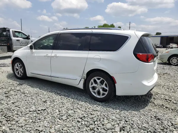 2C4RC1EG2HR833620 2017 CHRYSLER PACIFICA - Image 2