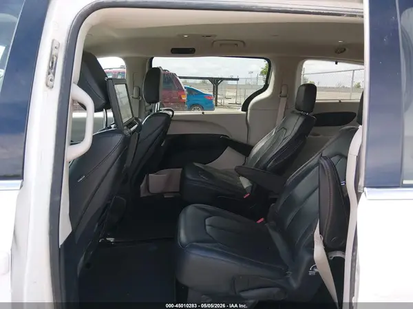 2C4RC1EG2JR139113 2018 CHRYSLER PACIFICA - Image 8