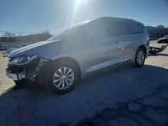 2C4RC1EG2JR139550 2018 CHRYSLER PACIFICA