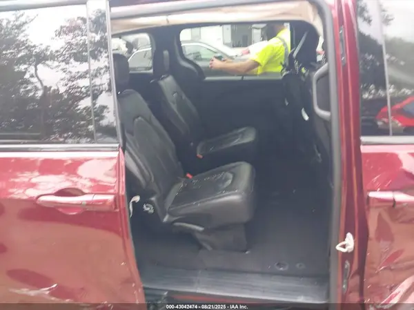 2C4RC1EG2JR165050 2018 CHRYSLER PACIFICA - Image 8