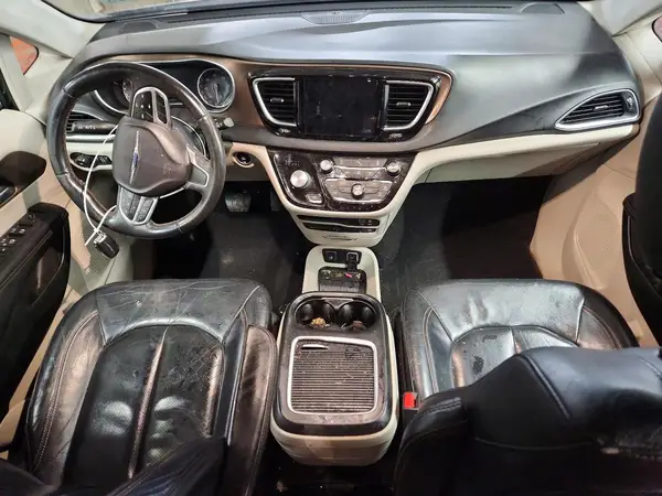 2C4RC1EG2JR186335 2018 CHRYSLER PACIFICA - Image 8