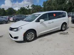 2C4RC1EG2JR194368 2018 CHRYSLER PACIFICA