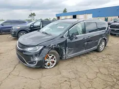 2C4RC1EG2JR194533 2018 CHRYSLER PACIFICA