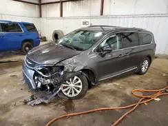 2C4RC1EG2JR198453 2018 CHRYSLER PACIFICA