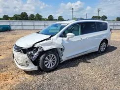 2C4RC1EG2JR228745 2018 CHRYSLER PACIFICA