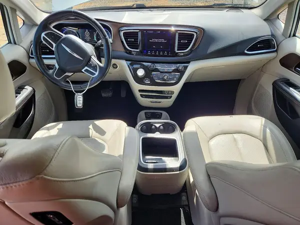 2C4RC1EG2JR228745 2018 CHRYSLER PACIFICA - Image 8