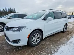 2C4RC1EG2JR286855 2018 CHRYSLER PACIFICA