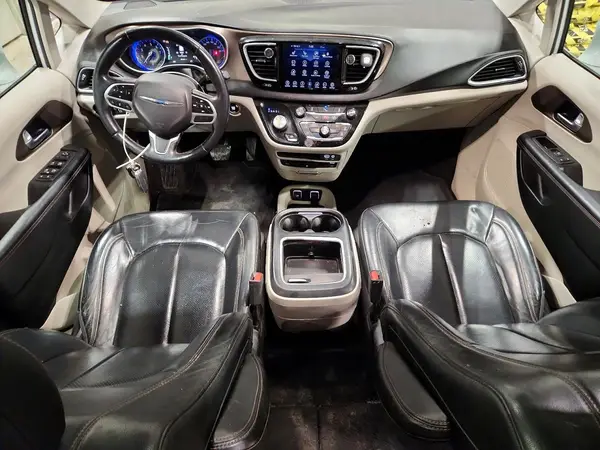 2C4RC1EG2JR286855 2018 CHRYSLER PACIFICA - Image 8