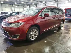 2C4RC1EG2JR294597 2018 CHRYSLER PACIFICA