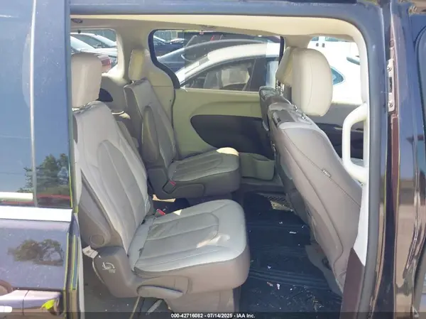2C4RC1EG2JR314847 2018 CHRYSLER PACIFICA - Image 8