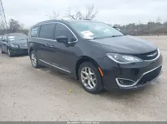 2C4RC1EG2JR315920 2018 CHRYSLER PACIFICA