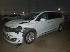 2C4RC1EG2JR340705 2018 CHRYSLER PACIFICA