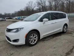 2C4RC1EG2JR350991 2018 CHRYSLER PACIFICA