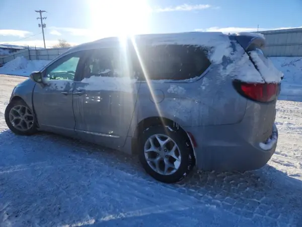2C4RC1EG2KR506285 2019 CHRYSLER PACIFICA - Image 2