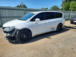 2C4RC1EG2KR548519 2019 CHRYSLER PACIFICA