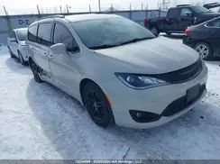2C4RC1EG2KR698579 2019 CHRYSLER PACIFICA