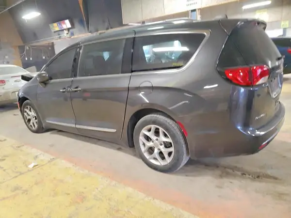 2C4RC1EG3HR518695 2017 CHRYSLER PACIFICA - Image 2