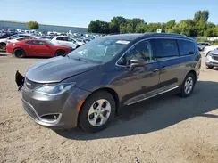 2C4RC1EG3HR521094 2017 CHRYSLER PACIFICA