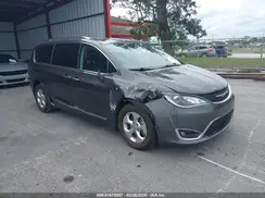2C4RC1EG3HR525923 2017 CHRYSLER PACIFICA