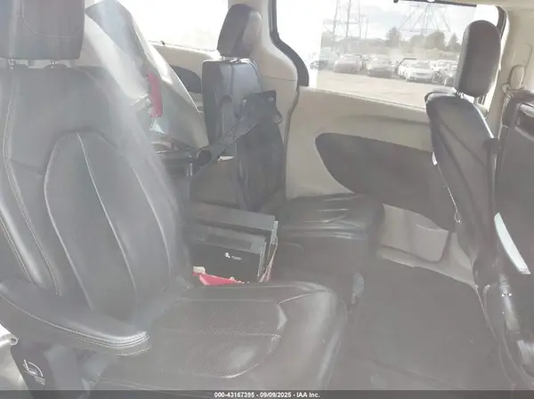 2C4RC1EG3HR531141 2017 CHRYSLER PACIFICA - Image 8