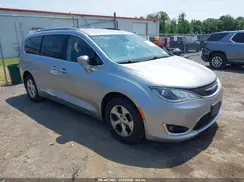 2C4RC1EG3HR533407 2017 CHRYSLER PACIFICA