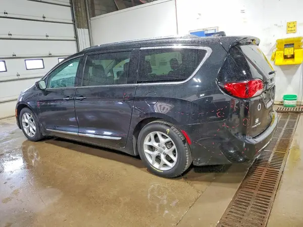 2C4RC1EG3HR534251 2017 CHRYSLER PACIFICA - Image 2