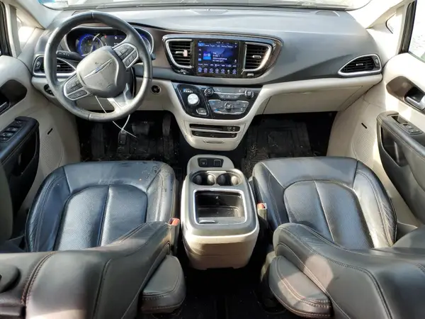 2C4RC1EG3HR538266 2017 CHRYSLER PACIFICA - Image 8