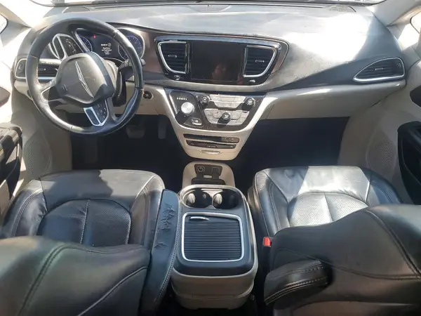 2C4RC1EG3HR543077 2017 CHRYSLER PACIFICA - Image 8