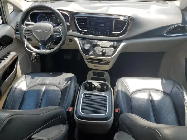 2C4RC1EG3HR560560 2017 CHRYSLER PACIFICA - Image 8